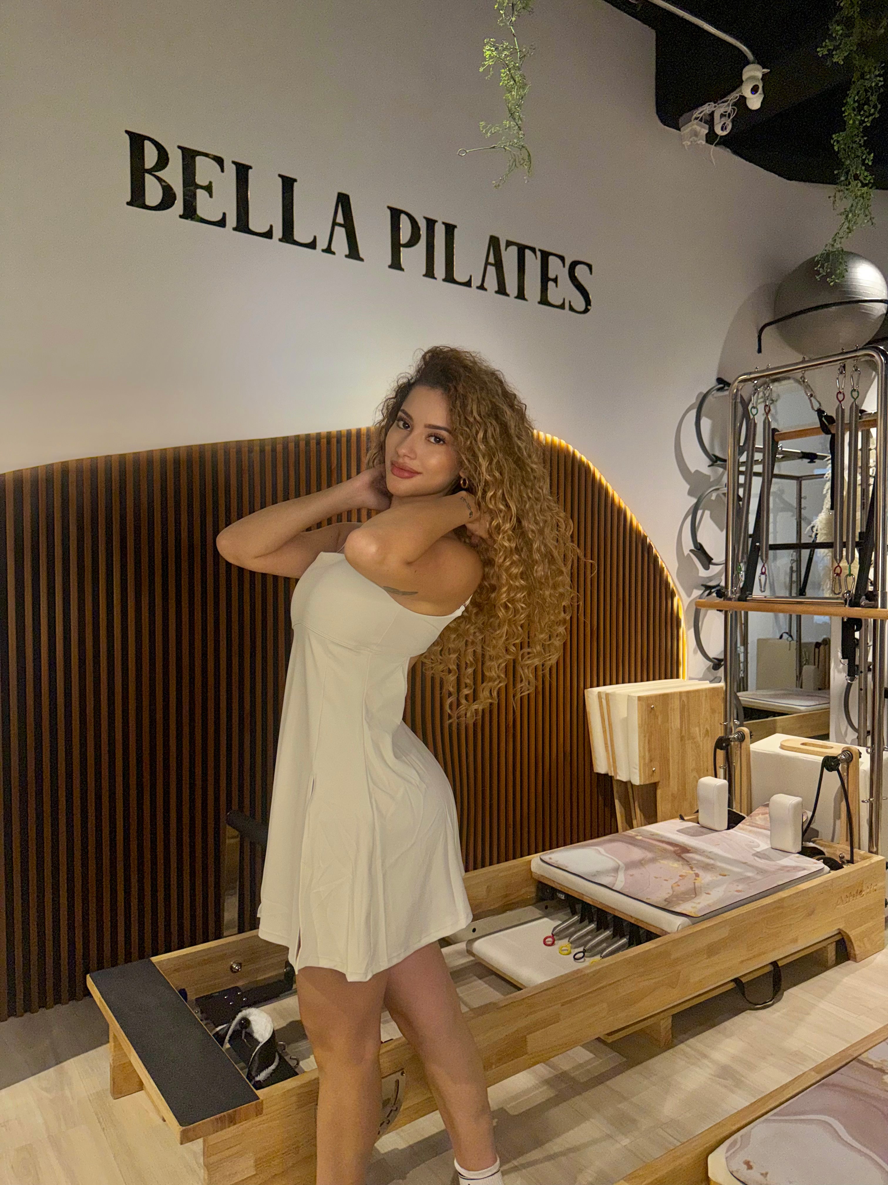 VESTIDO TENIS VAINILLA